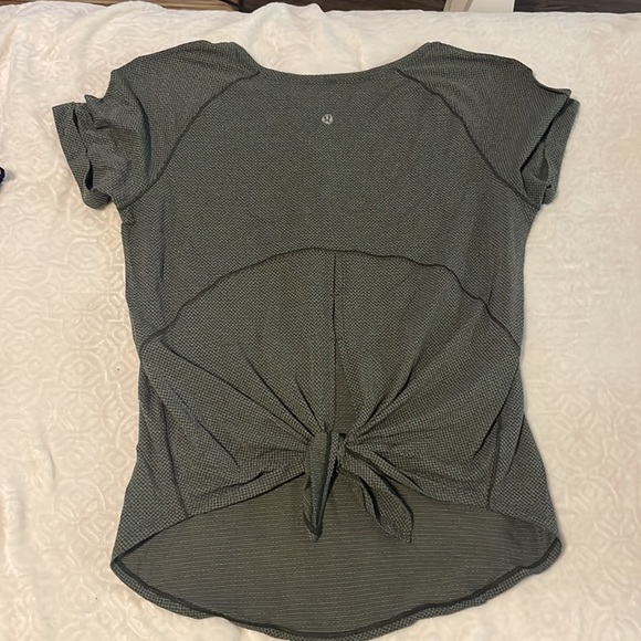 Short sleeve active top - Picture 4 of 4